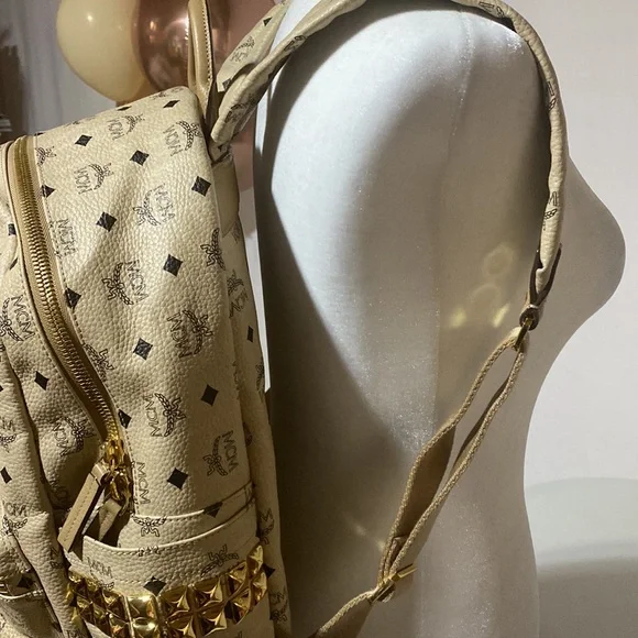 MCM backpack - Picture 6 of 12